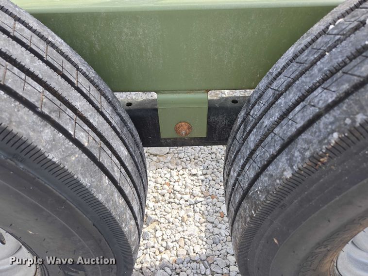 image for item EN2068 RBW HB42 hay bale trailer