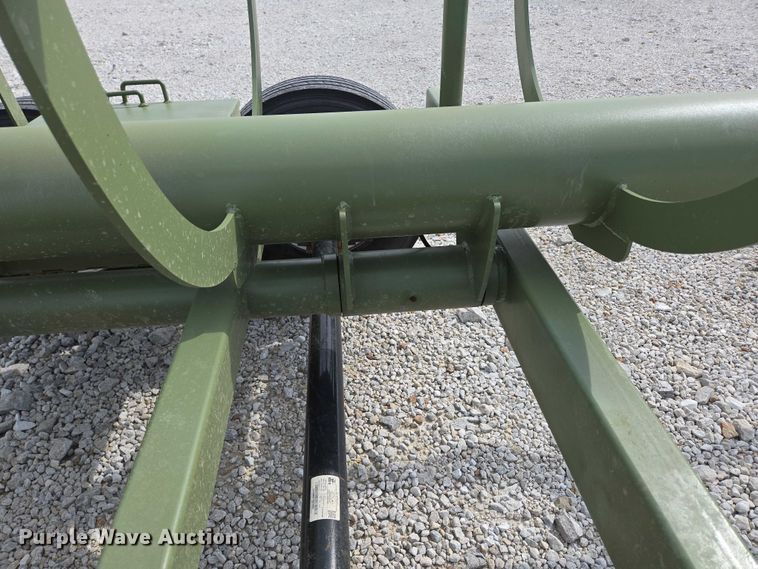 image for item EN2068 RBW HB42 hay bale trailer