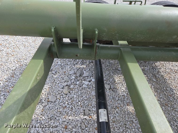 image for item EN2068 RBW HB42 hay bale trailer