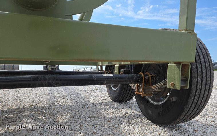 image for item EN2068 RBW HB42 hay bale trailer