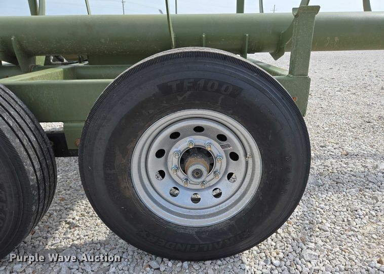 image for item EN2068 RBW HB42 hay bale trailer