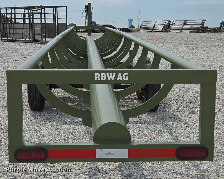 image for item EN2069 RBW HB40 hay bale trailer