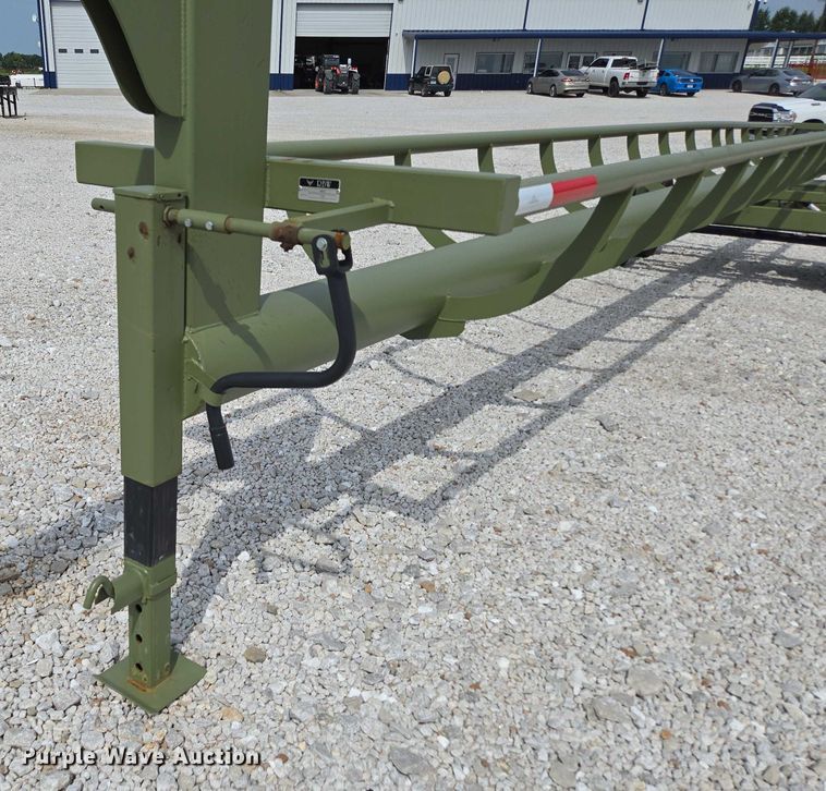 image for item EN2069 RBW HB40 hay bale trailer