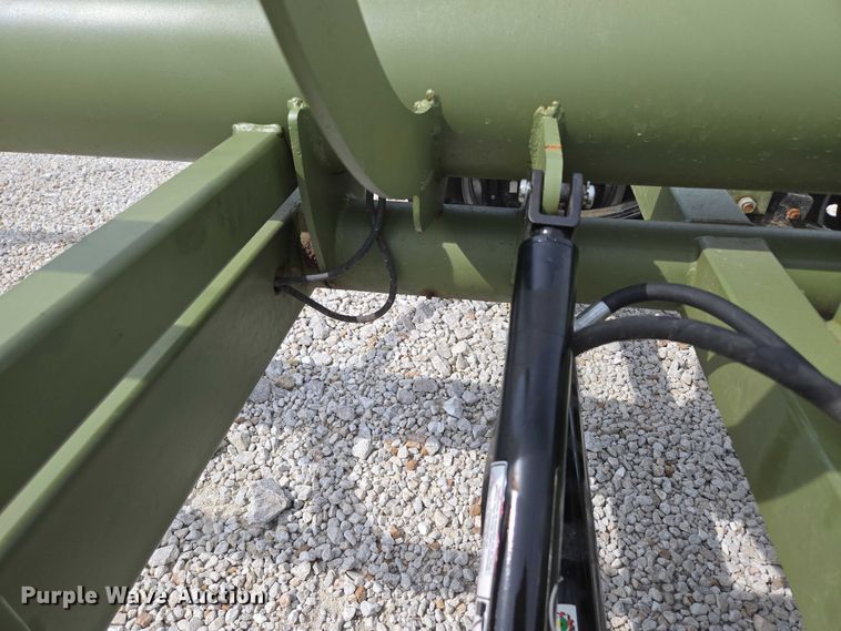 image for item EN2069 RBW HB40 hay bale trailer