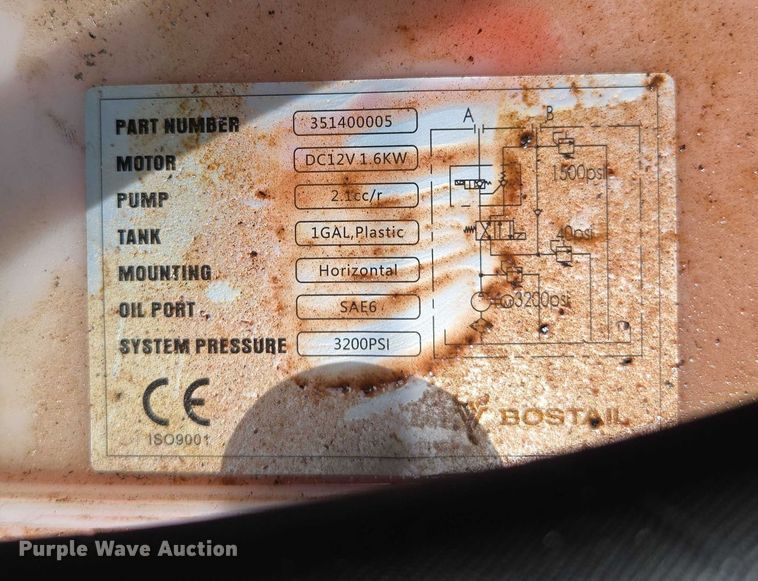 image for item EN2069 RBW HB40 hay bale trailer