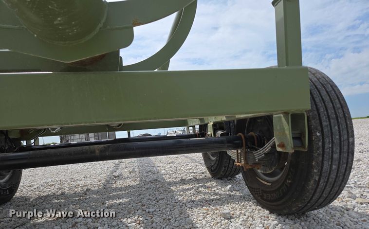 image for item EN2069 RBW HB40 hay bale trailer