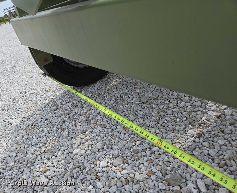 image for item EN2069 RBW HB40 hay bale trailer