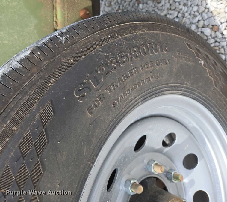 image for item EN2069 RBW HB40 hay bale trailer