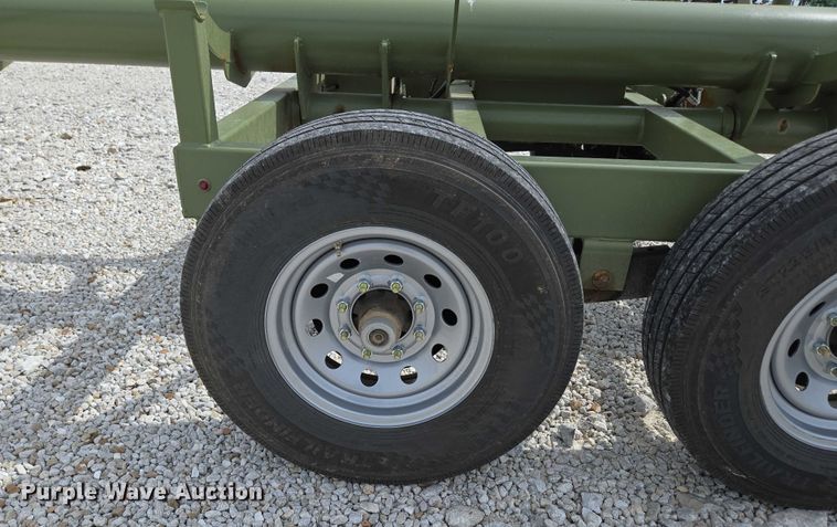 image for item EN2069 RBW HB40 hay bale trailer