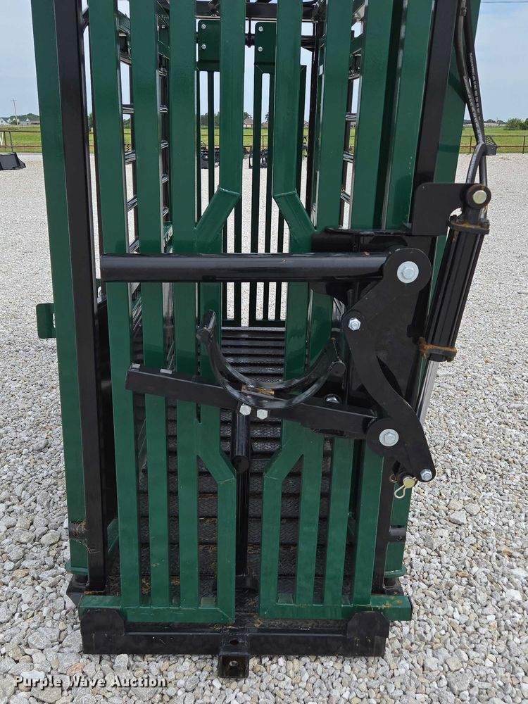 image for item EN2070 RBW Ag squeeze chute