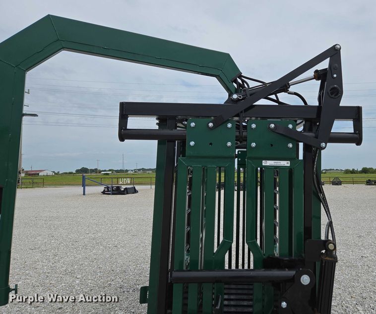 image for item EN2070 RBW Ag squeeze chute