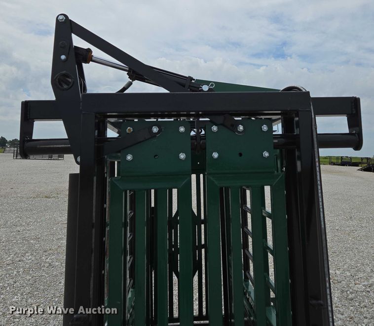 image for item EN2070 RBW Ag squeeze chute