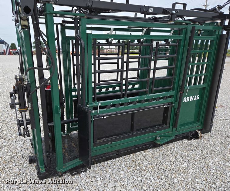 image for item EN2070 RBW Ag squeeze chute