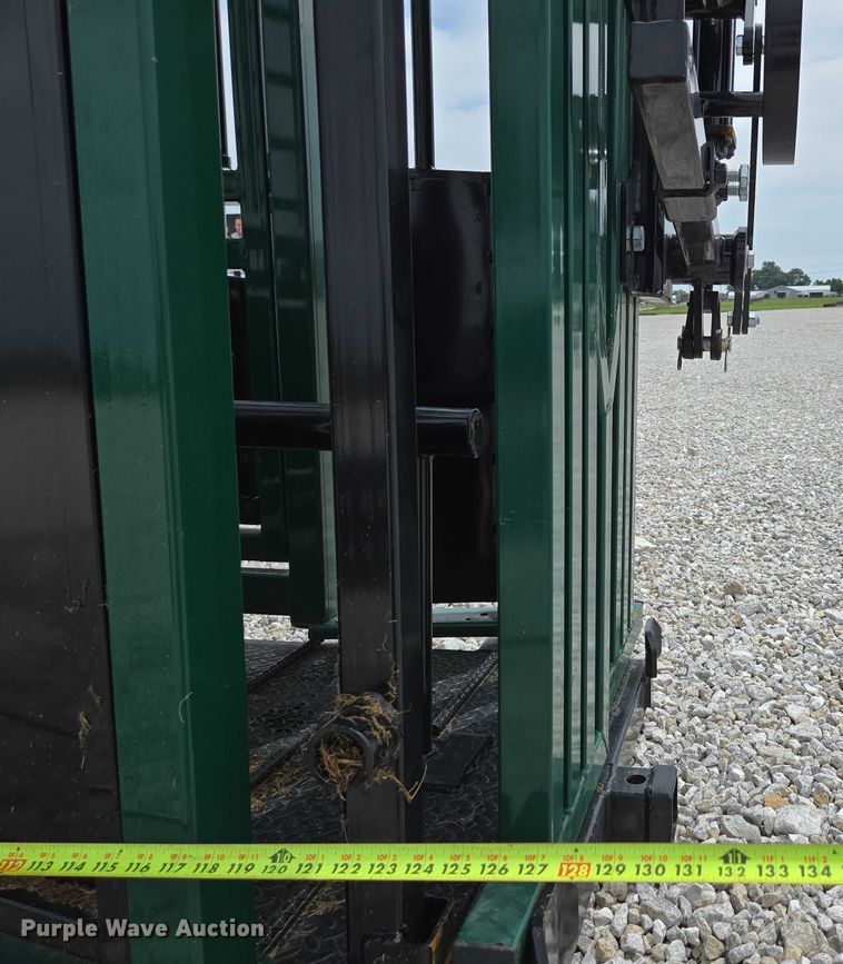 image for item EN2070 RBW Ag squeeze chute