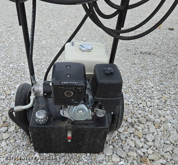 image for item EN2070 RBW Ag squeeze chute