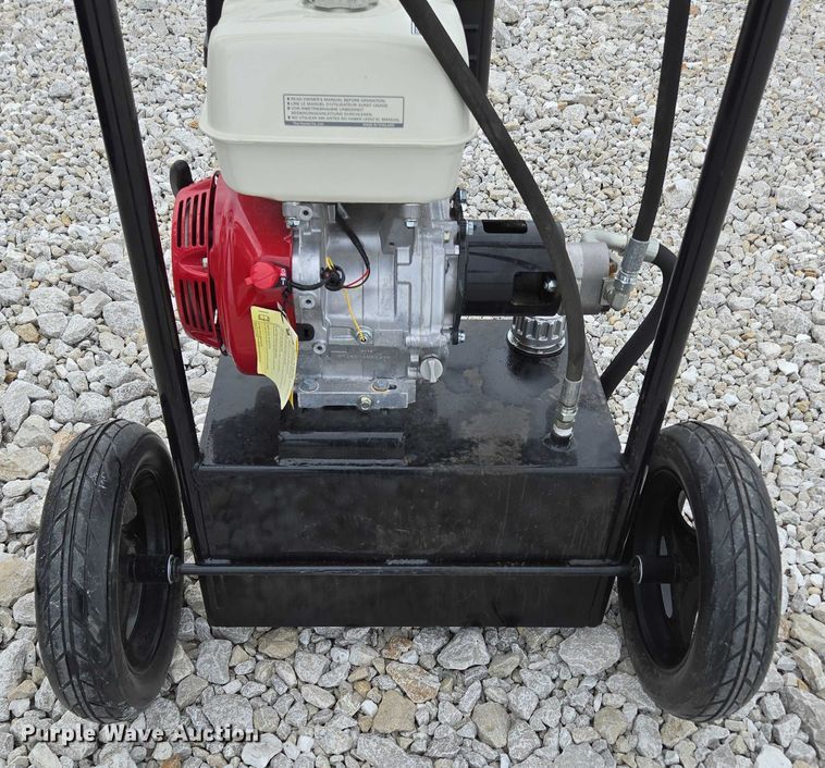 image for item EN2070 RBW Ag squeeze chute