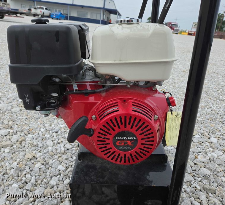 image for item EN2070 RBW Ag squeeze chute