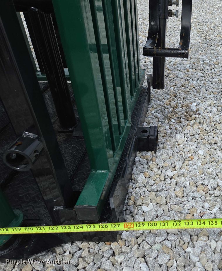 image for item EN2071 RBW Ag squeeze chute