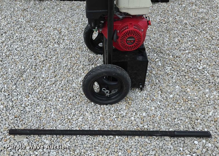 image for item EN2071 RBW Ag squeeze chute