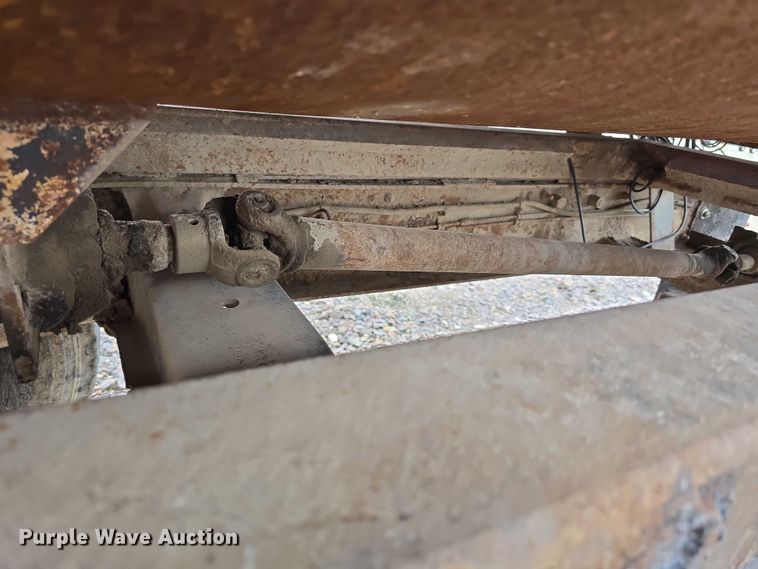 image for item EO1531 Roto-Mix 300-14 feed mixer