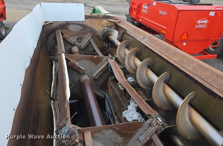 image for item EO1531 Roto-Mix 300-14 feed mixer