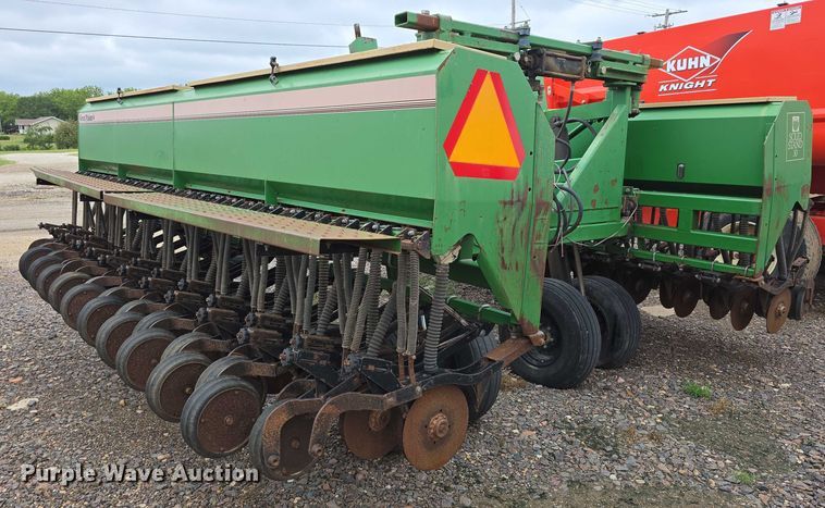 image for item EO1532 Great Plains Solid Stand 30 grain drill