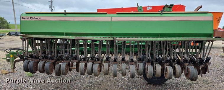 image for item EO1532 Great Plains Solid Stand 30 grain drill