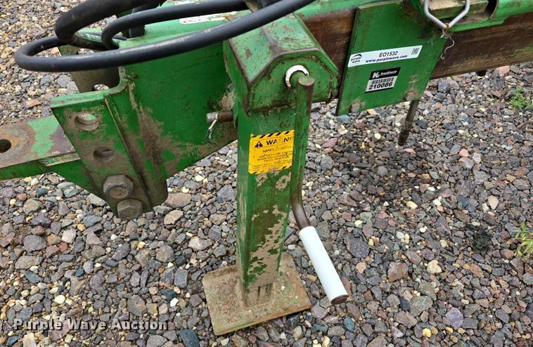 image for item EO1532 Great Plains Solid Stand 30 grain drill