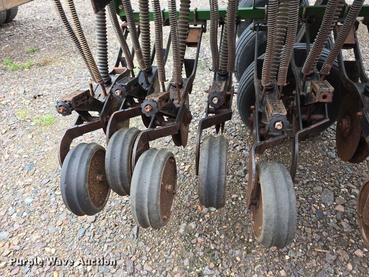 image for item EO1532 Great Plains Solid Stand 30 grain drill