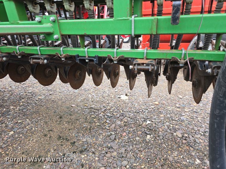 image for item EO1532 Great Plains Solid Stand 30 grain drill