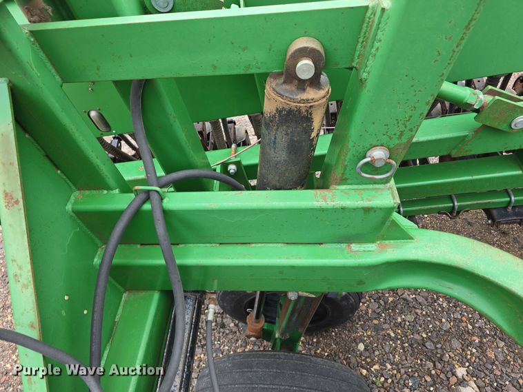 image for item EO1532 Great Plains Solid Stand 30 grain drill