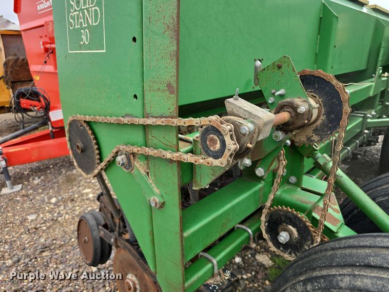 image for item EO1532 Great Plains Solid Stand 30 grain drill