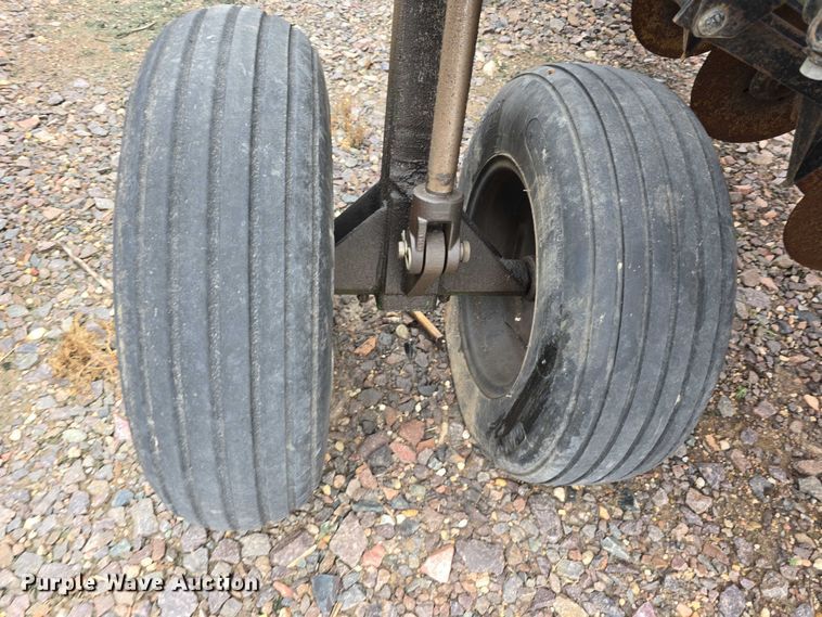 image for item EO1532 Great Plains Solid Stand 30 grain drill