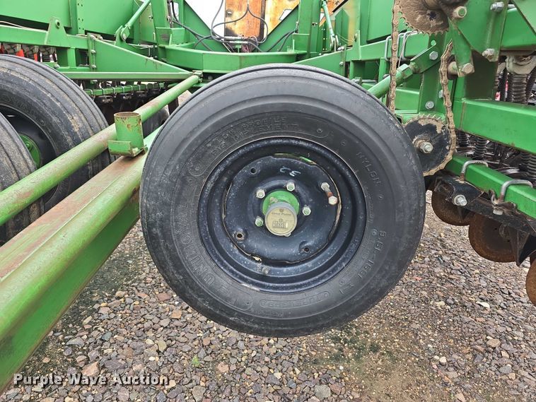 image for item EO1532 Great Plains Solid Stand 30 grain drill