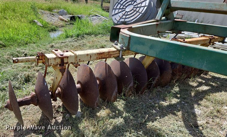 image for item EQ2616 John Deere off-set disk