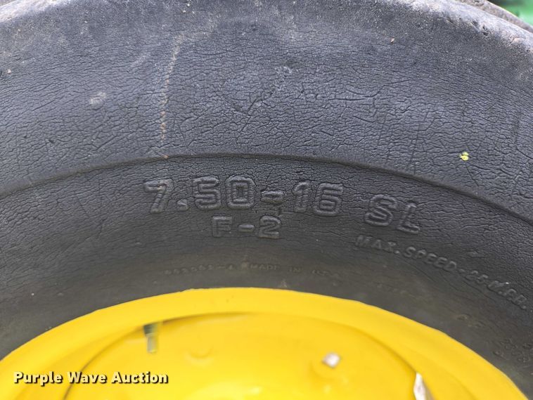 image for item EQ4066 John Deere 2640 tractor