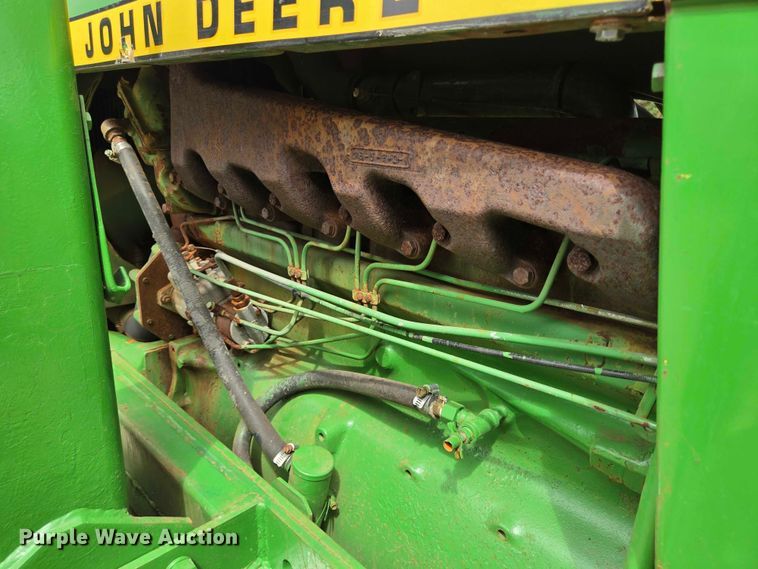 image for item EQ4069 John Deere 2840 tractor