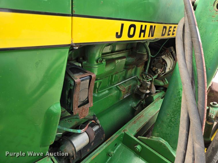 image for item EQ4069 John Deere 2840 tractor