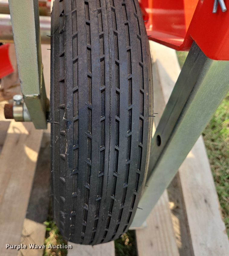 image for item EQ4075 Checchi & Magli PS14 plastic mulch layer