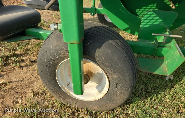 image for item EQ4076 Rain-Flo 1200 vegetable transplanter
