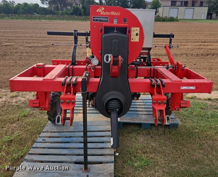 image for item EQ4077 MaterMacc planter