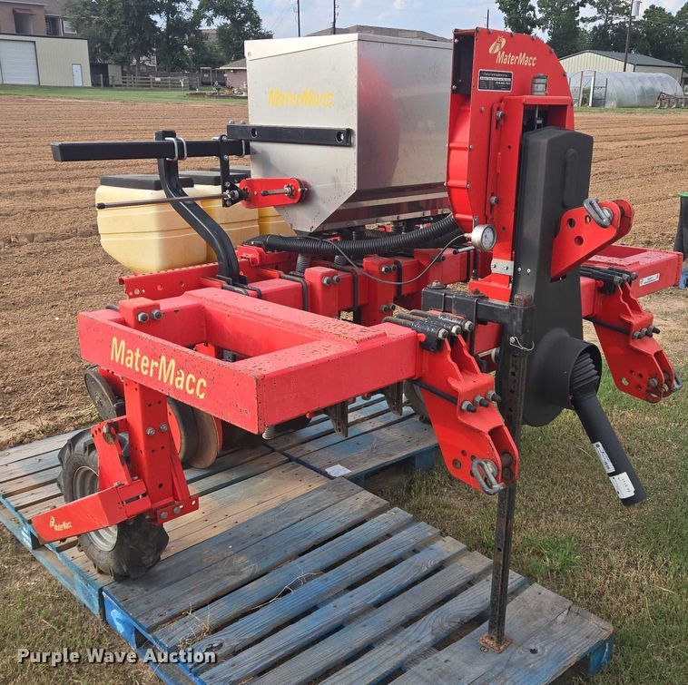 image for item EQ4077 MaterMacc planter