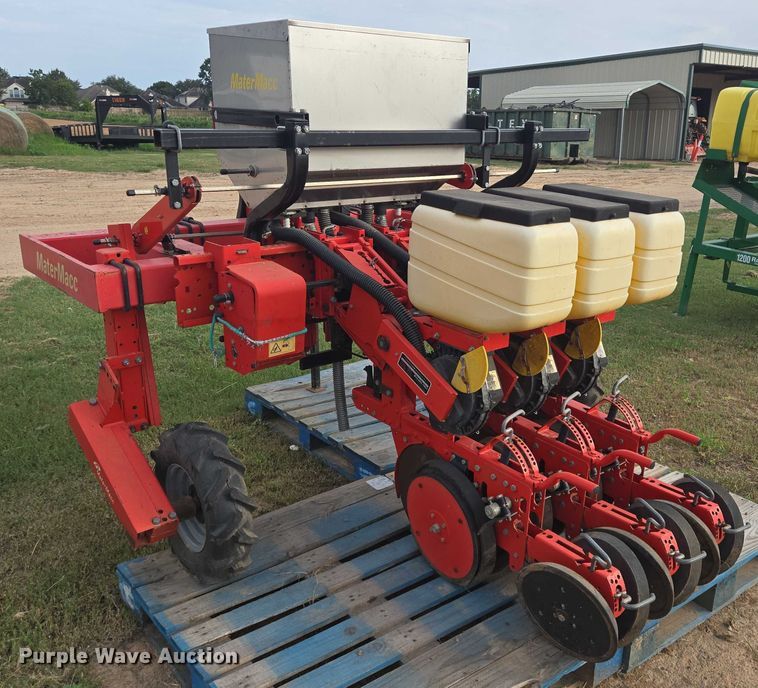 image for item EQ4077 MaterMacc planter