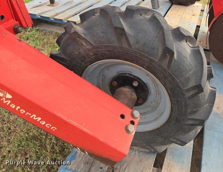 image for item EQ4077 MaterMacc planter