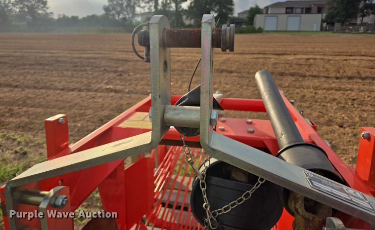 image for item EQ4080 2014 Checchi & Magli SP50V potato digger