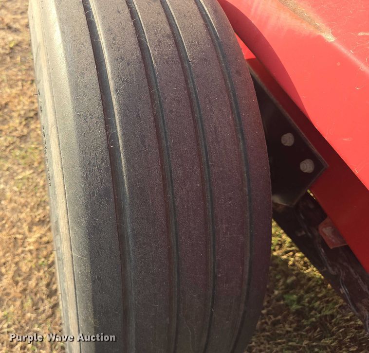 image for item EQ4081 Milcreek manure spreader