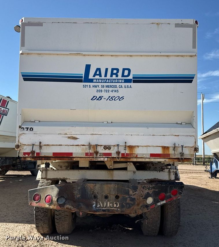 image for item EQ4588 2013 International 7400 feed delivery truck