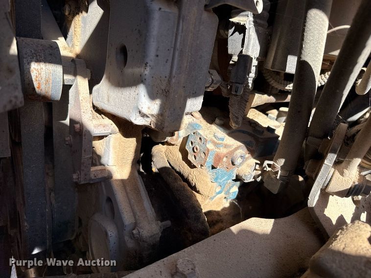 image for item EQ4588 2013 International 7400 feed delivery truck