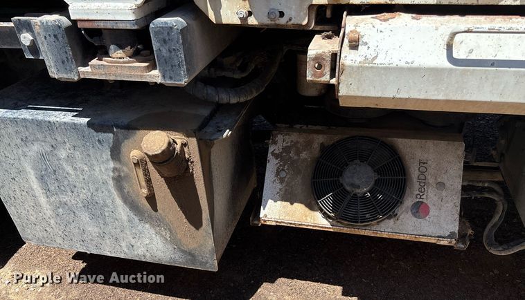 image for item EQ4590 2020 International HV607 feed delivery truck