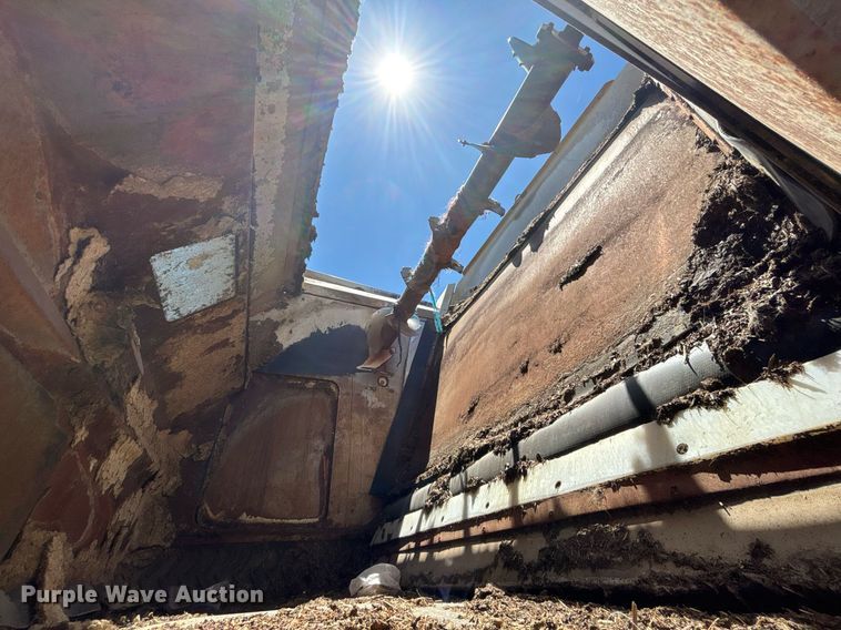 image for item EQ4590 2020 International HV607 feed delivery truck